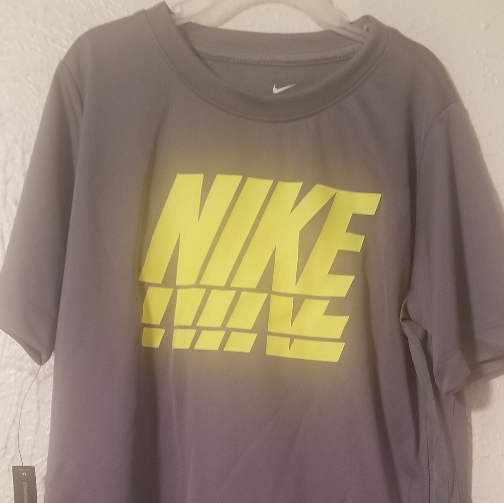 Nike Dri Fit Tee